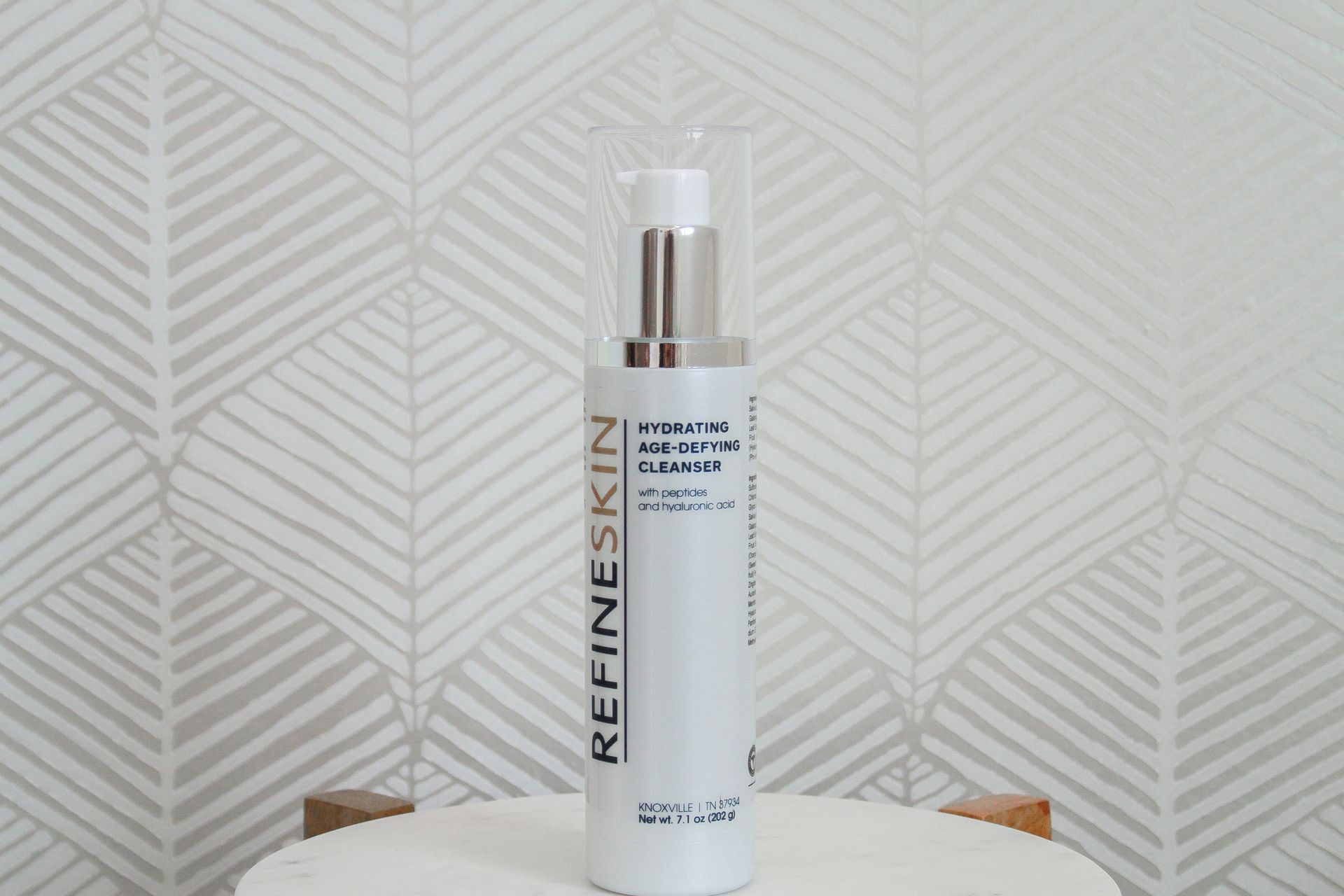 Hydrating Age Defying Cleanser | Refine Dermatology