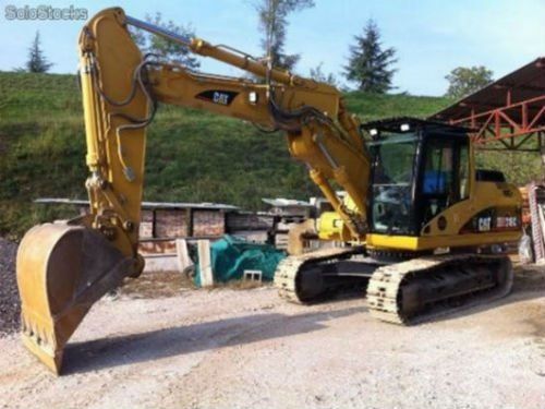 Escavatore Cingolato 215 ql. (Cat 318C )