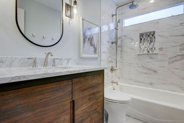 bathroom remodel in shawnee ks