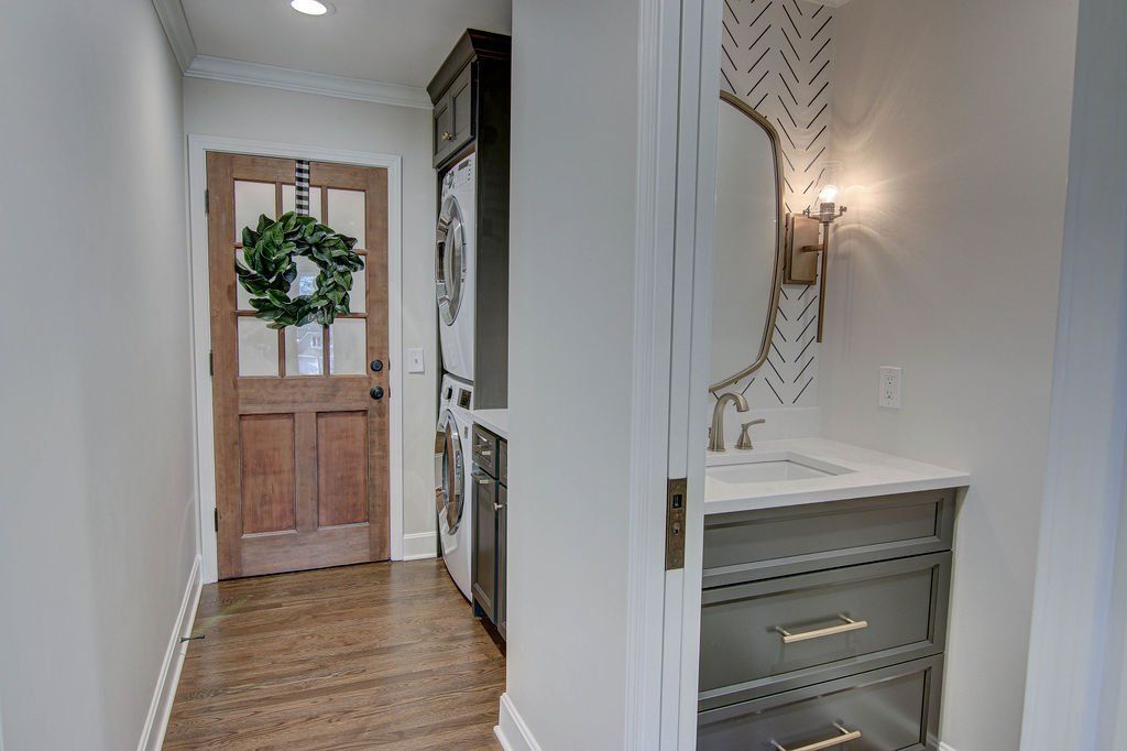 Main floor remodel in Lenexa KS