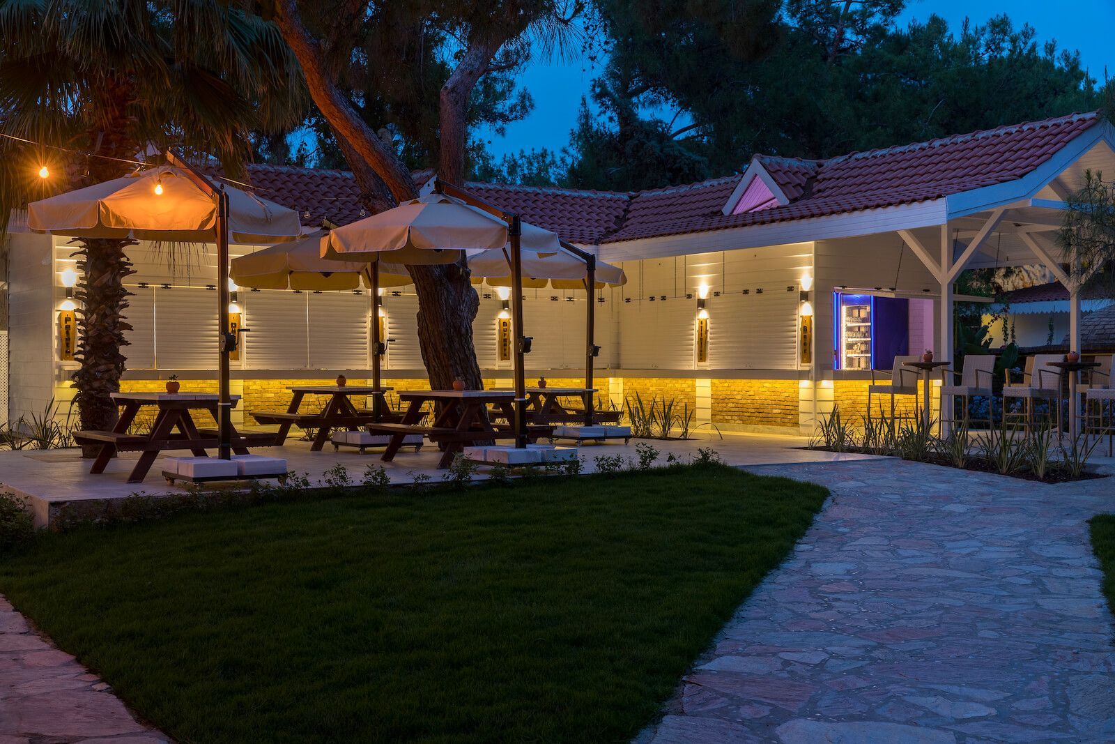 Martı Myra Kemer