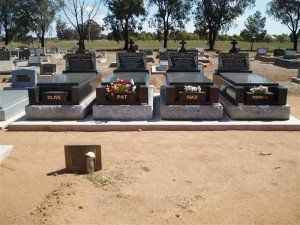 Four monuments together — Single Monuments in Dubbo, NSW