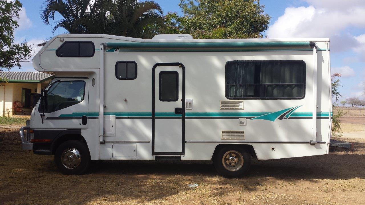 Dealz on Deane - Camper Van - Charters Towers