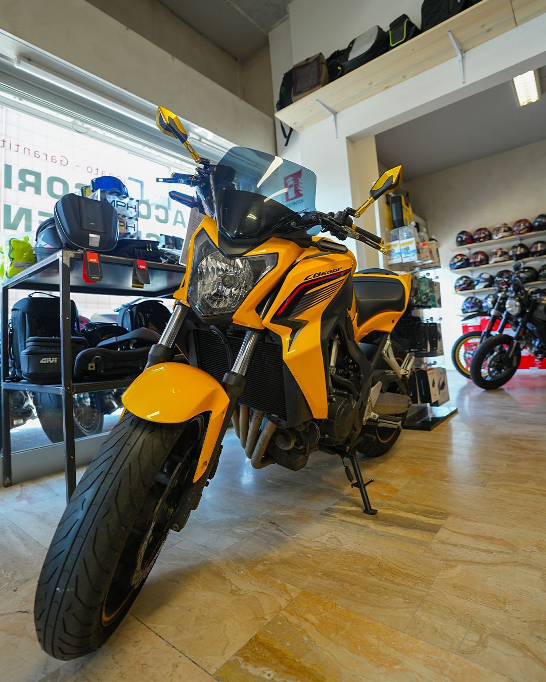 negozio moto bergamo