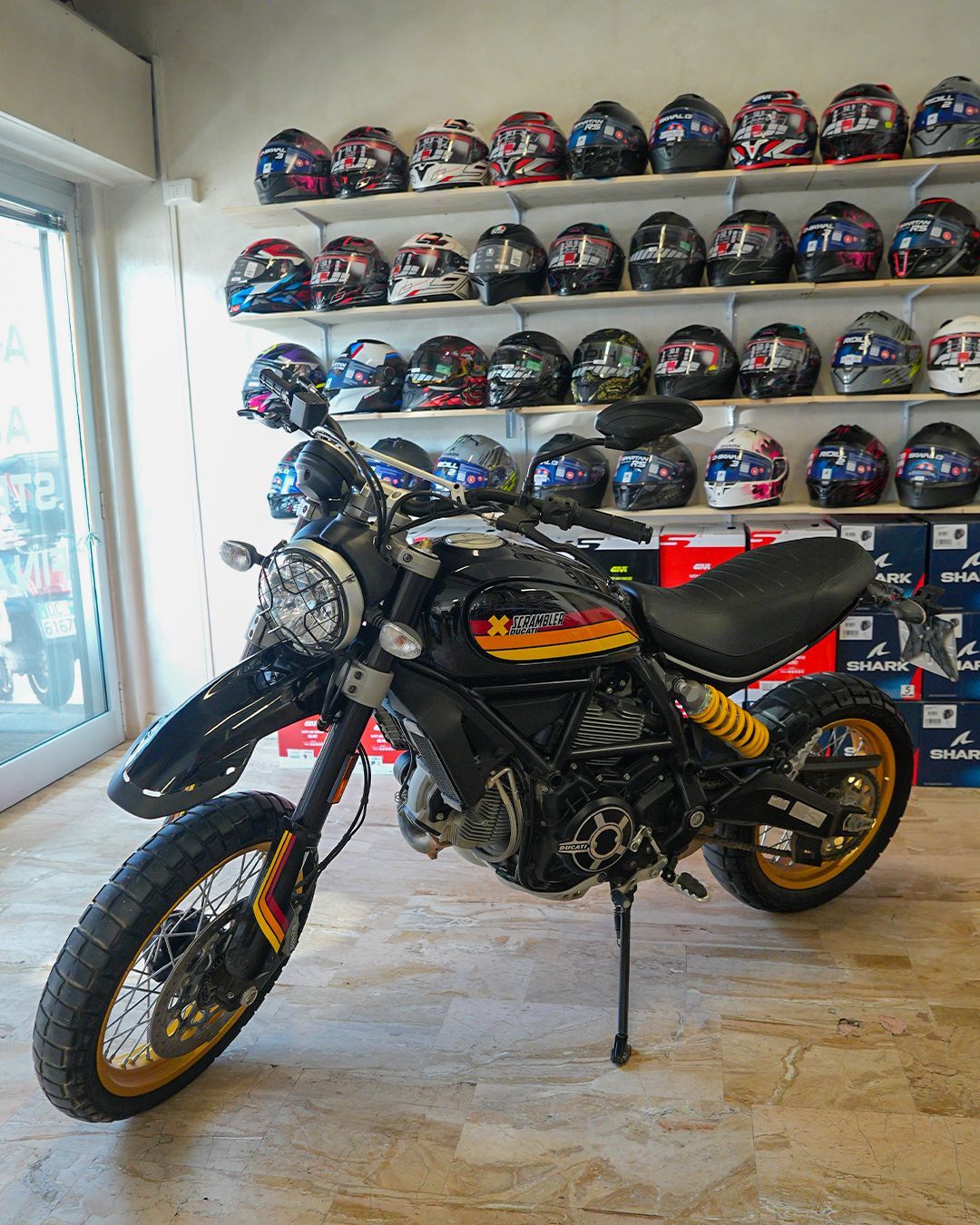 negozio moto bergamo