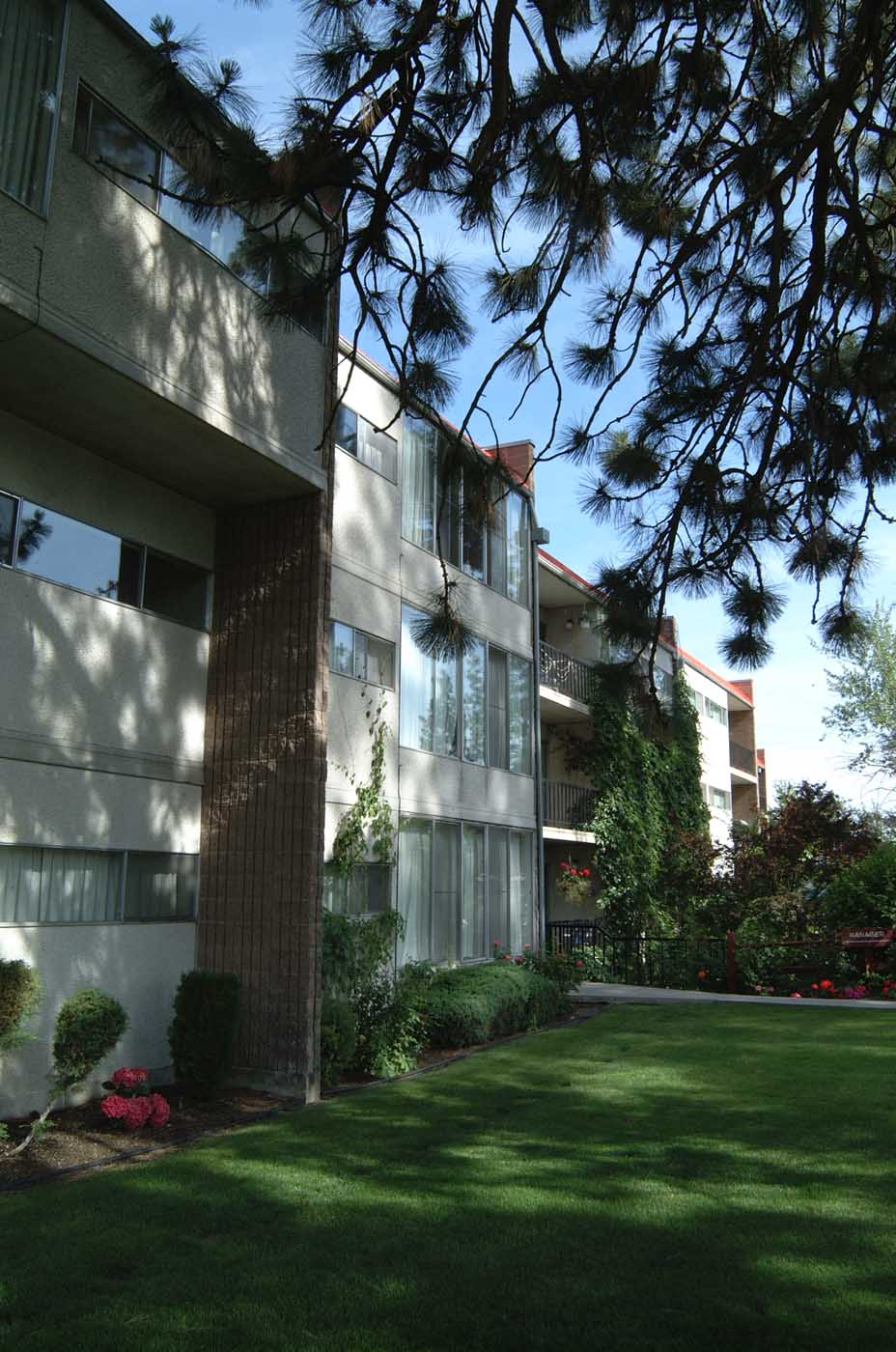 Fort Wright Apartments