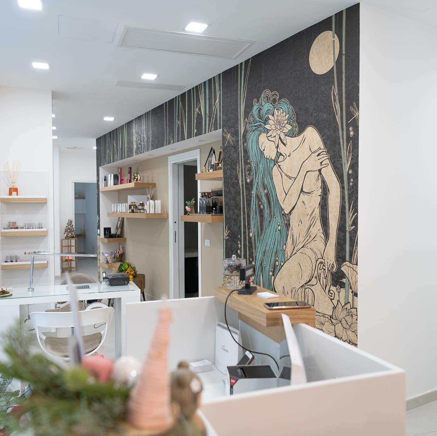 arredamento centri estetici roma