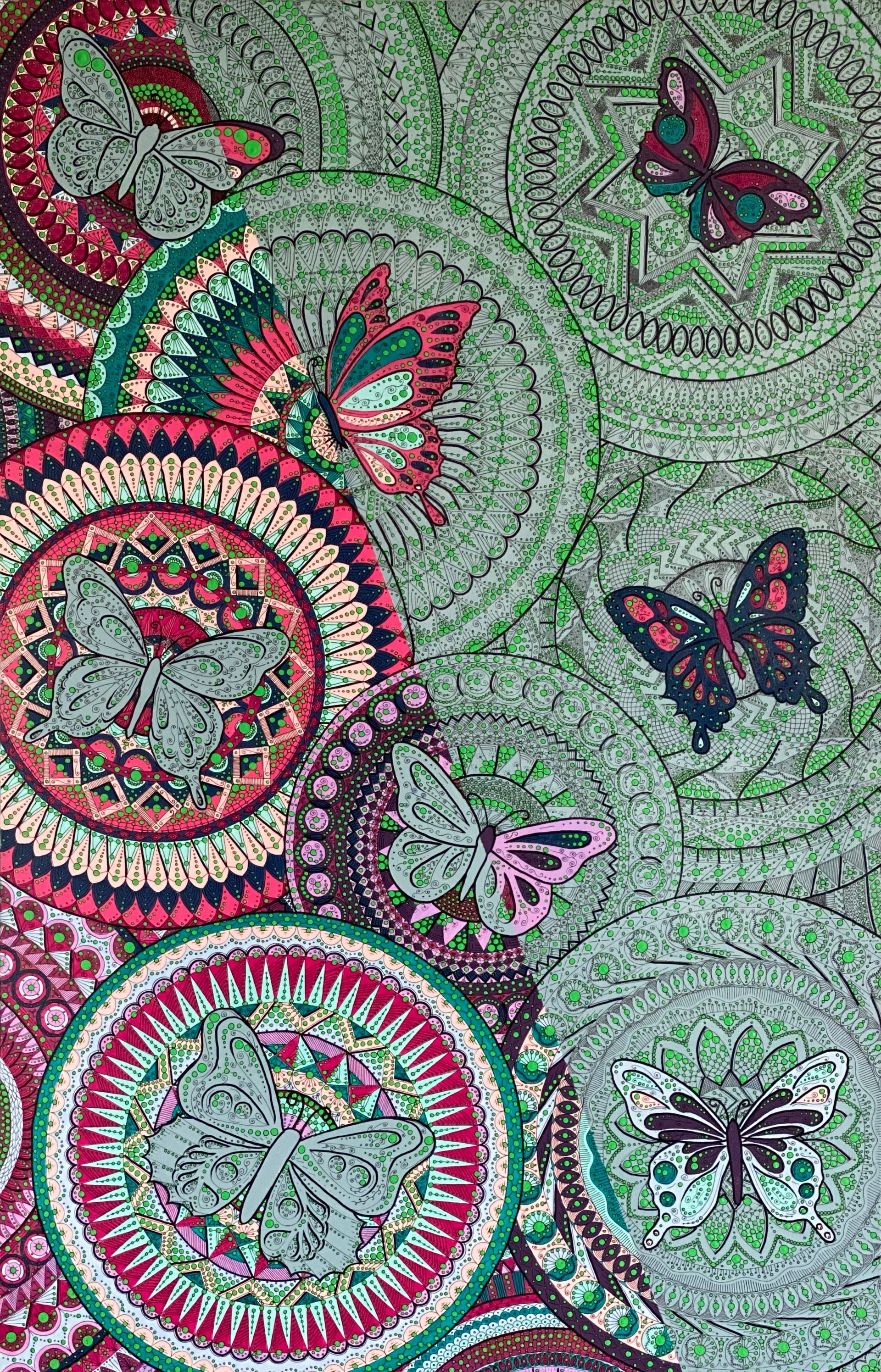 Kleurrijk textiel met een patroon van vlinders en concentrische cirkels.