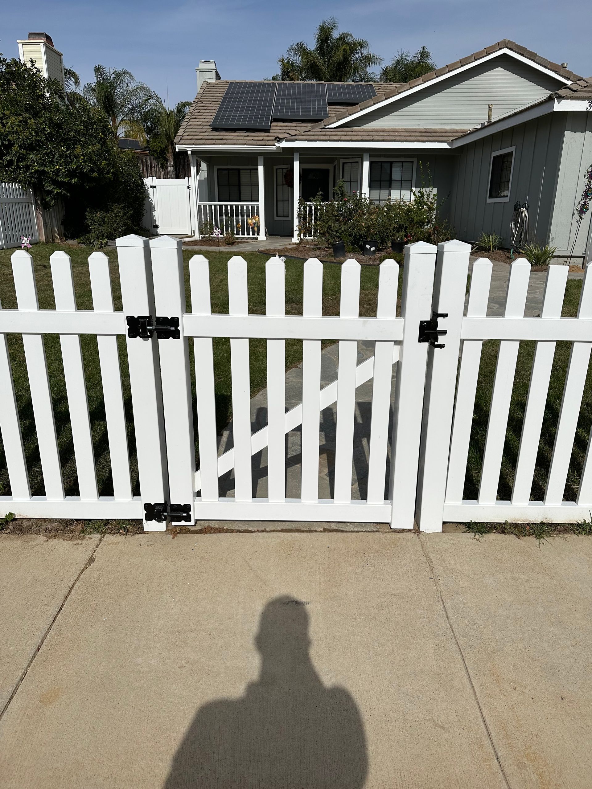 Small House Fence - Perris, CA - Good Fence