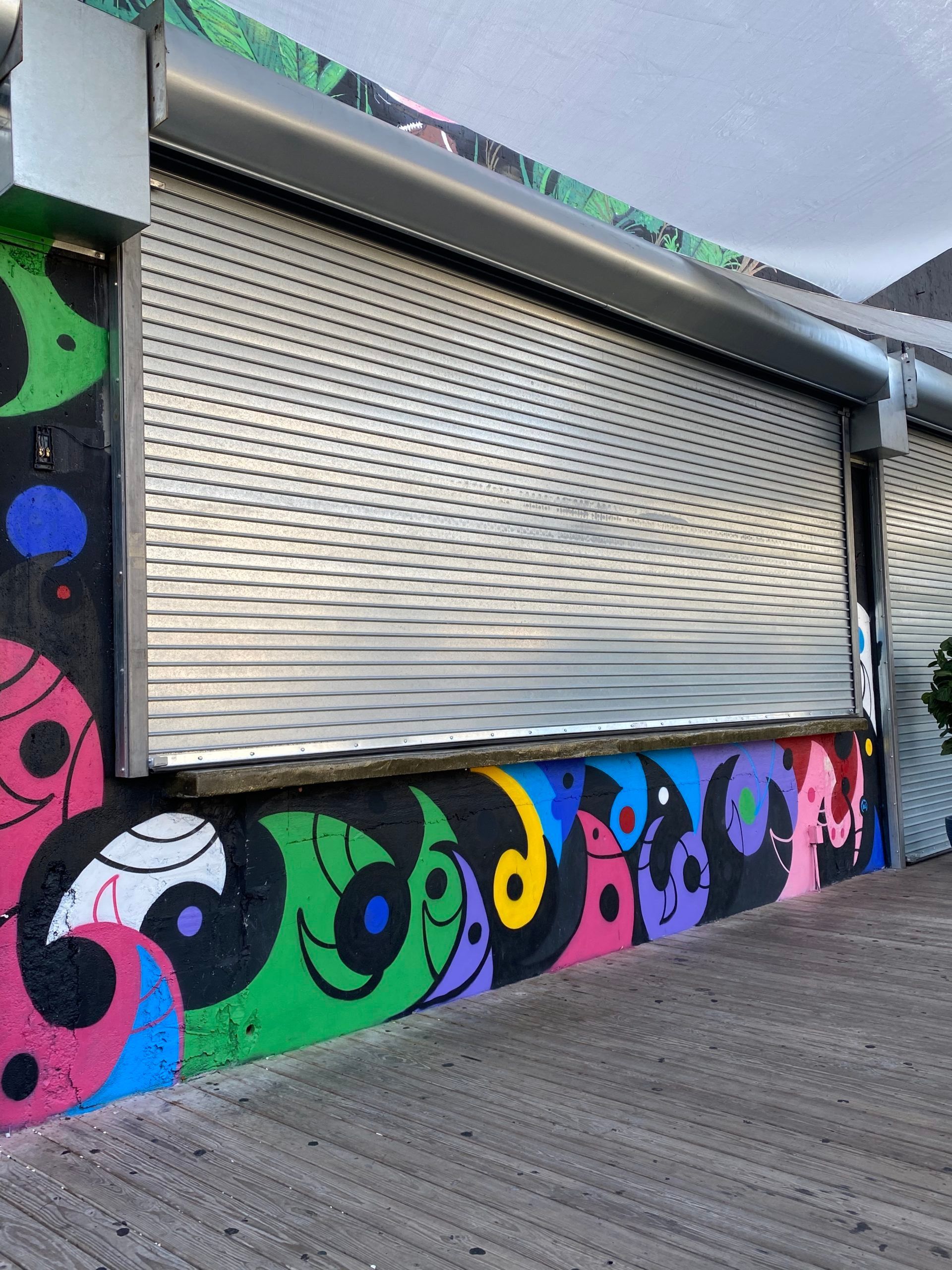 a building with graffiti on the side of it