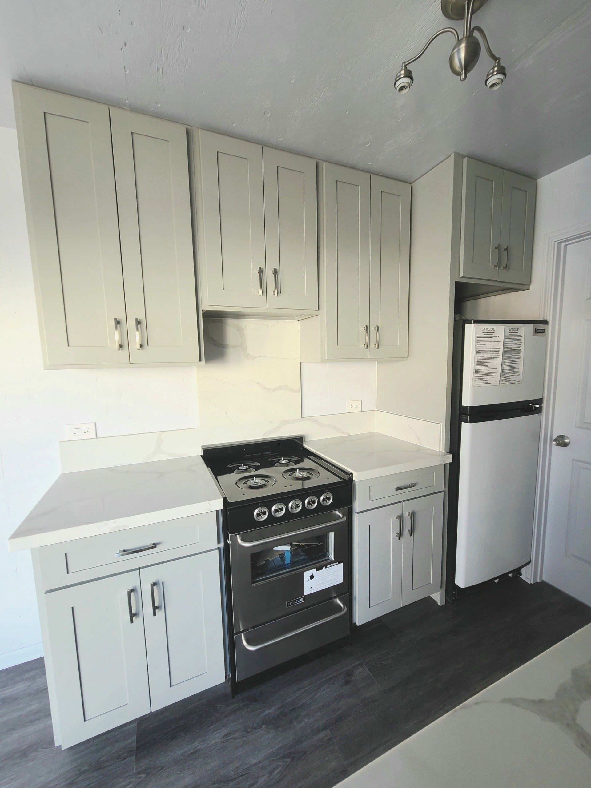 Custom space and Individualized Solution with stove and refrigerator