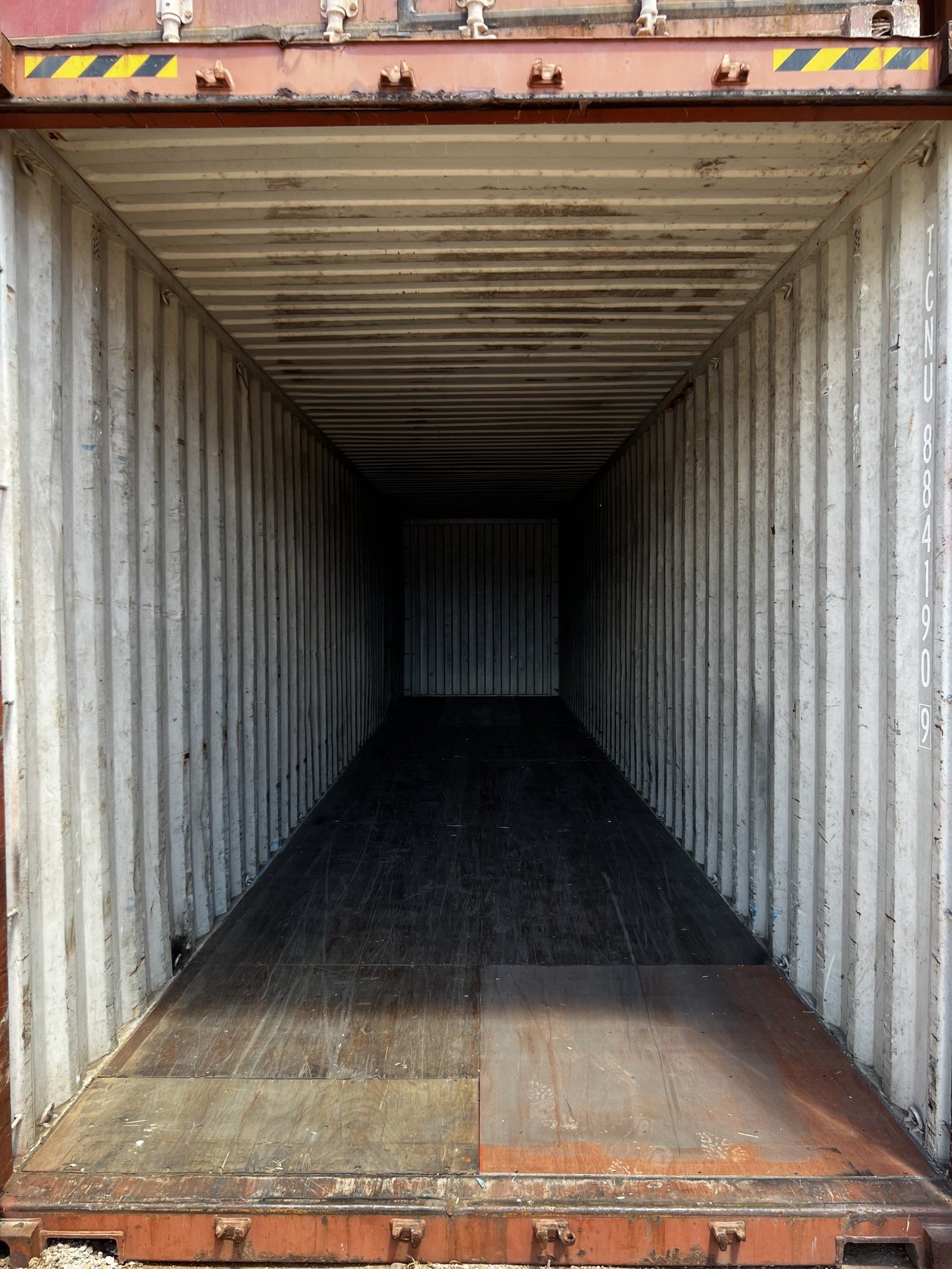 Used 40' High Cube Shipping Container (Premium Condition) interior