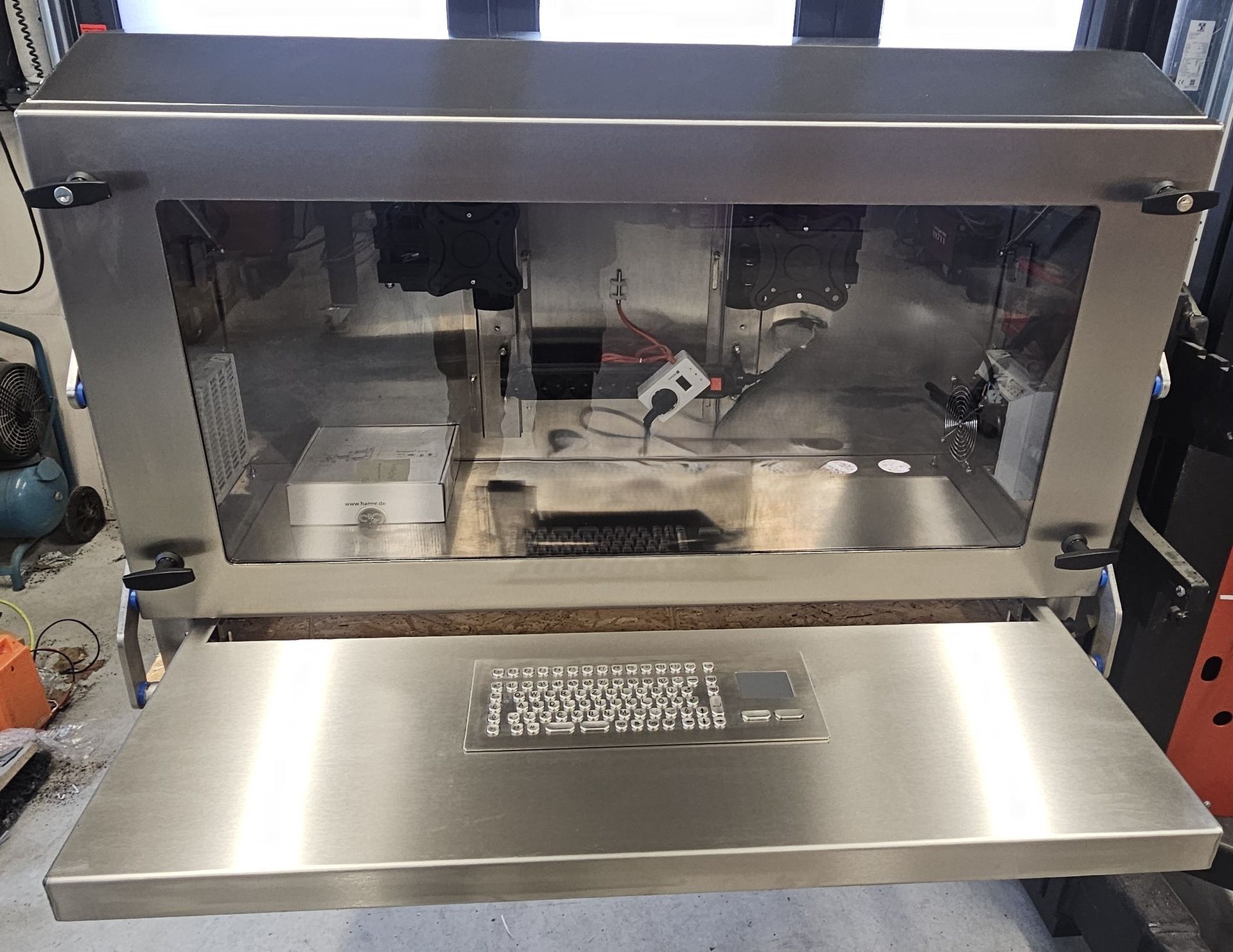 Edelstahlgehäuse für Monitor