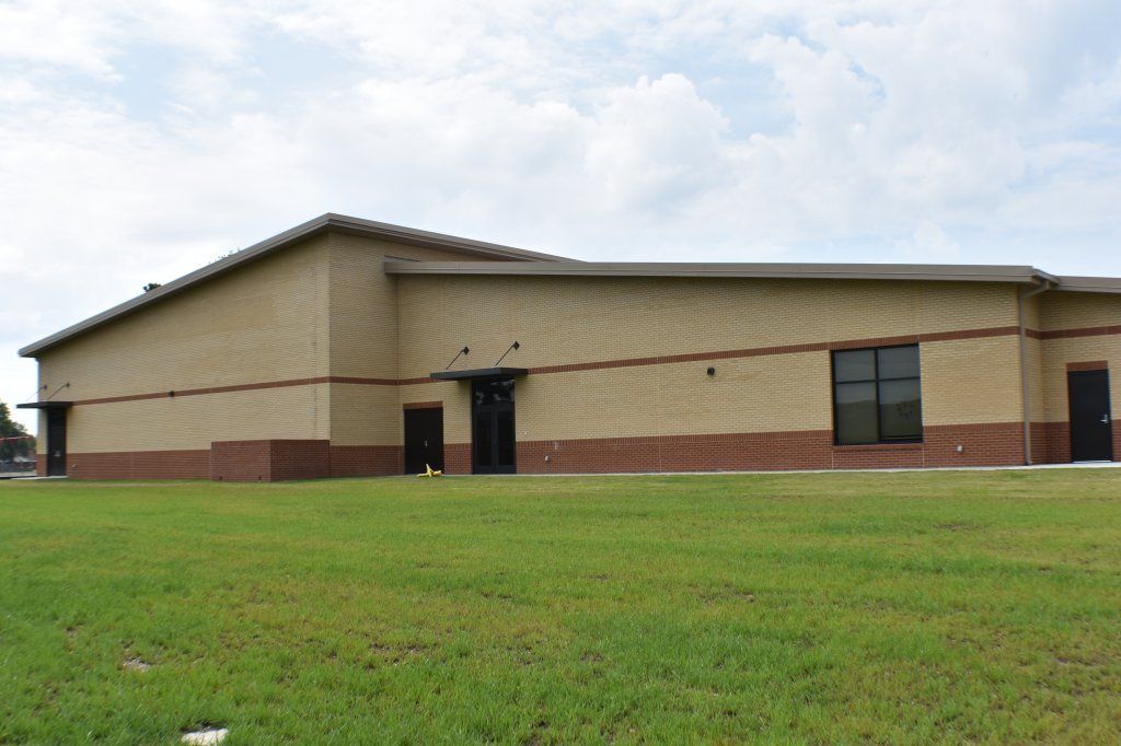 Industrial Masonry — Maddux Elementary Outside View in Bartlett, TN