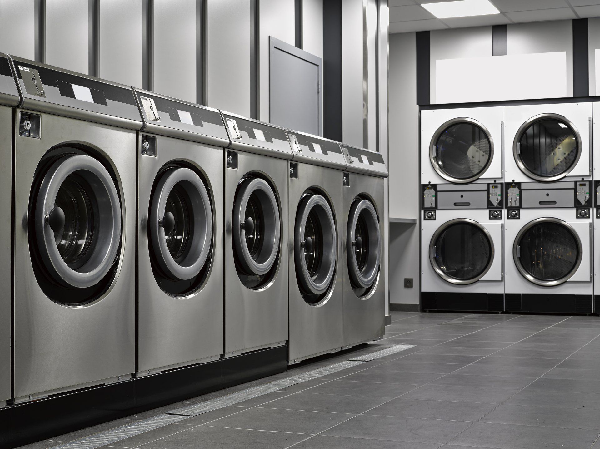 The Wash Coin Laundry photo 1