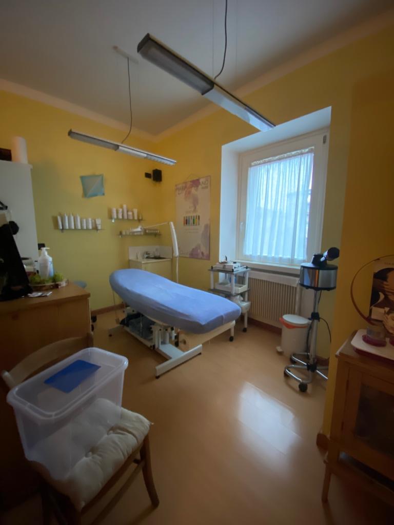 Trucco, Elettroporazione, Massaggi, Trattamenti anticellulite, Mesoterapia senza aghi, Manicure, Pedicure, Trattamenti estetici, Trattamenti rassodanti, Trattamenti per il corpo, Trattamenti tonificanti, Trattamenti viso, SPORTARREDO, PSP SYSTEM, OMEOENERGETICA, CALLUSPEELING, LOVELAC, Mesoterapia virtuale, Istituti di bellezza, Estetista, Via Tomaso Maier, 23
38057 Pergine Valsugana (TN)