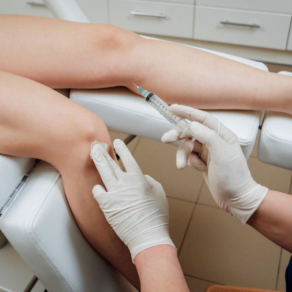 Injecting the Knee — Phoenix, AZ — Phoenix Anti-Aging Clinic