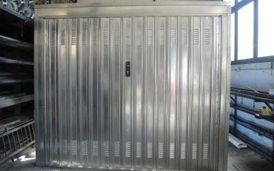 porta sezionale per garage metallica