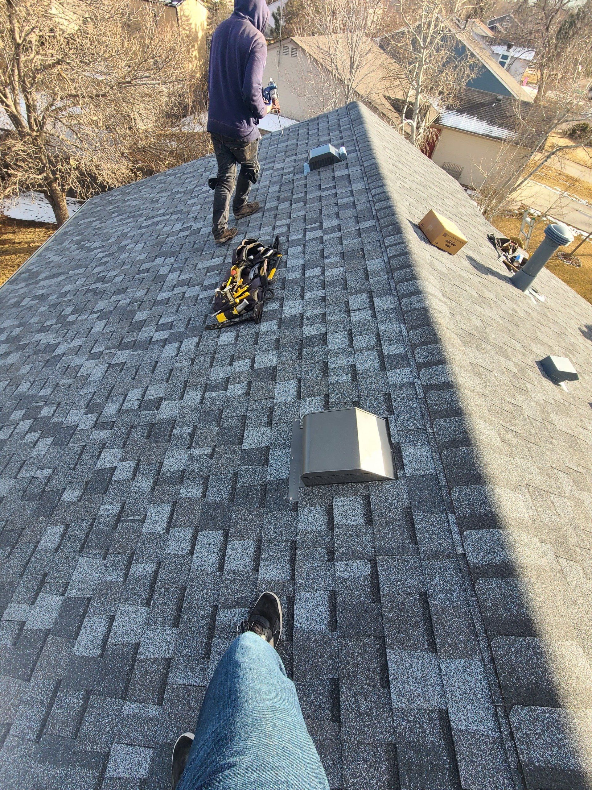 yogi roofer  Denver Colorado roofing installer repairs
