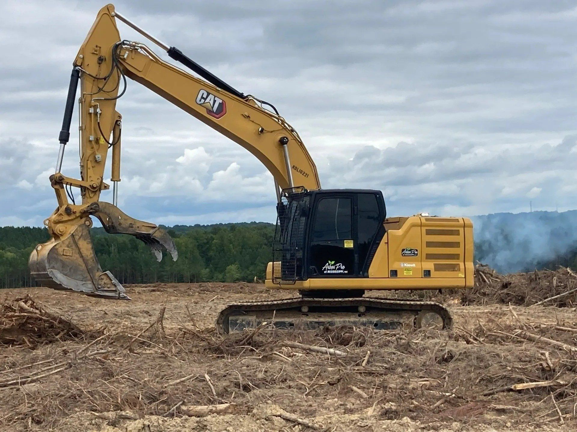 Excavator Clearing Land – Vancleave, MS – Arbor Pro of Mississippi
