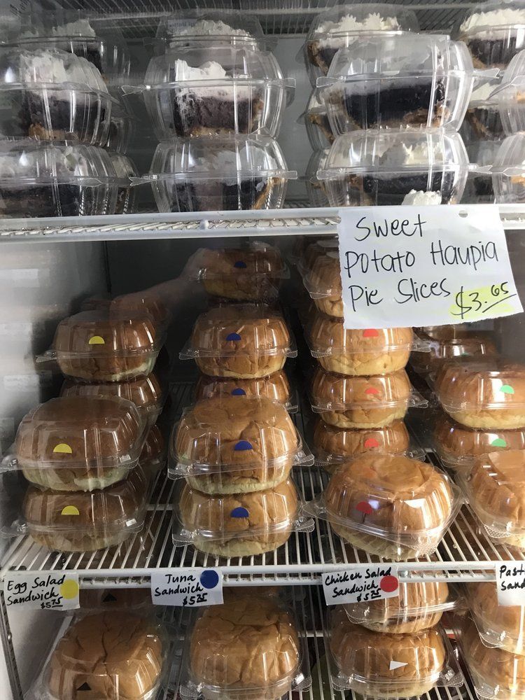 Stack of sandwich buns