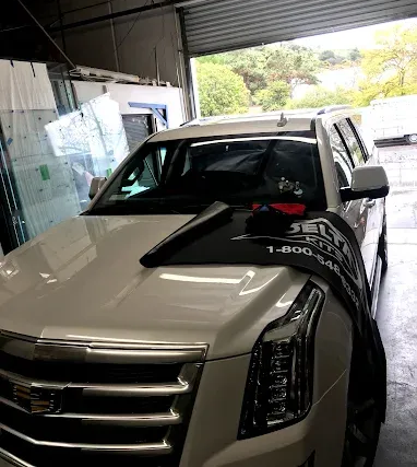 Cadillac windshield repair in Orange County, CA