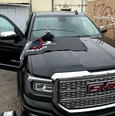 GMC windshield repair in Orange County, CA