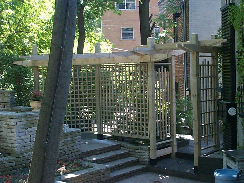 wooden pergola fence