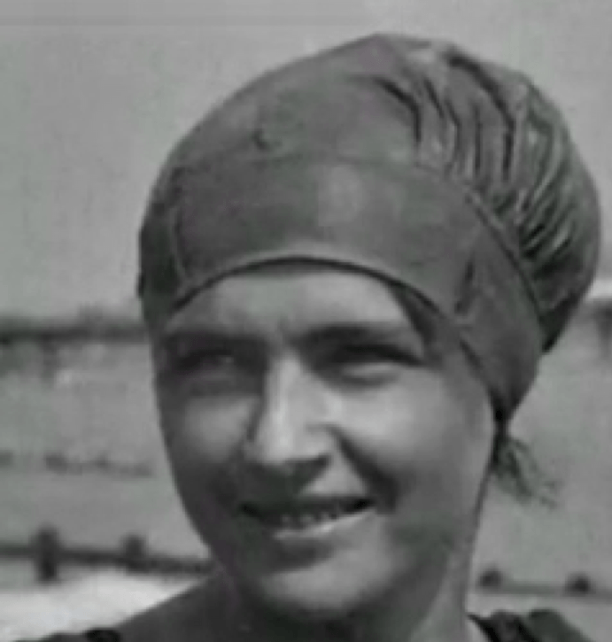 Mercedes wearing a swimming hat