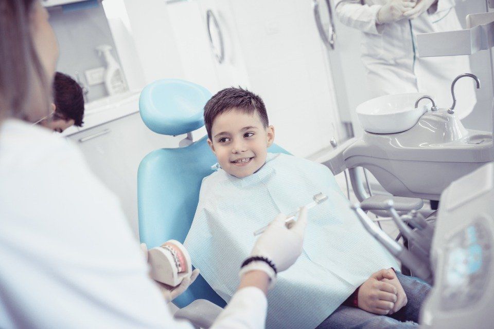Pulizia dei denti per bambini
