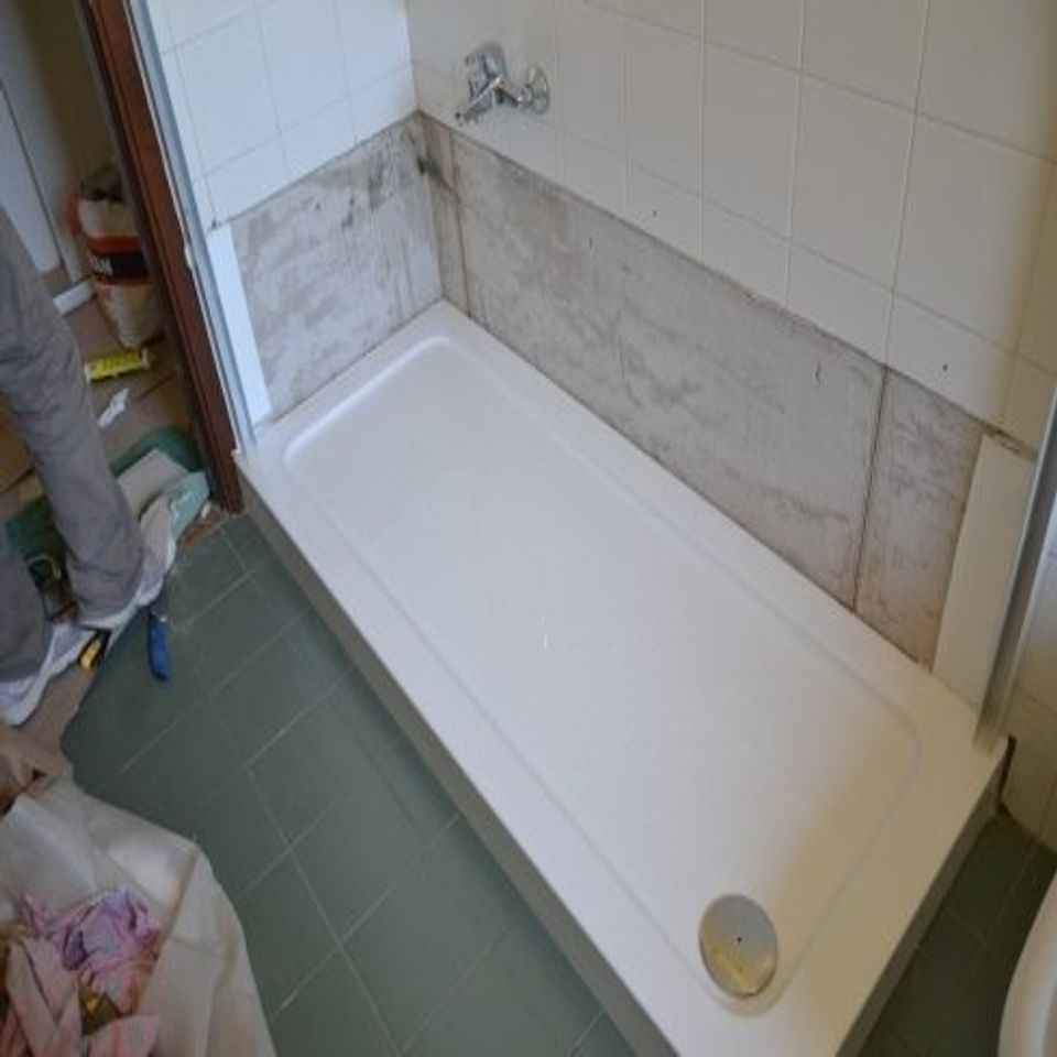 piatto doccia posizionato al posto della vasca