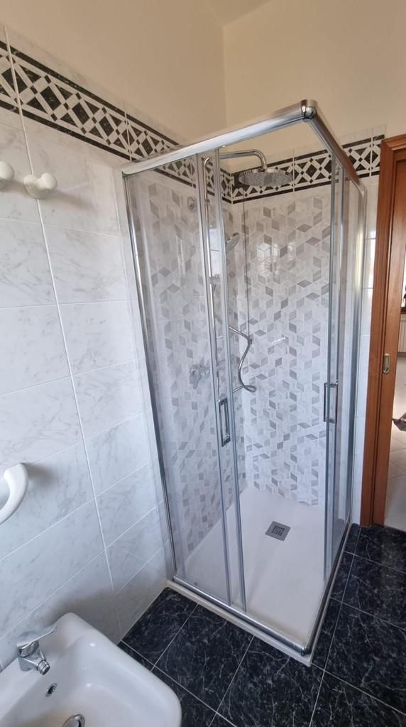 trasformazione vasca in doccia