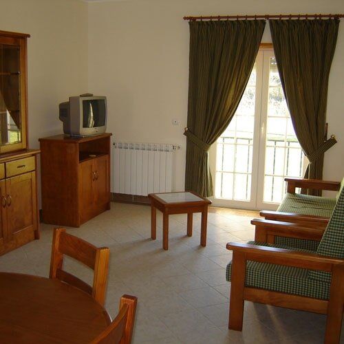 photo-1429308755210-25a272addeb3