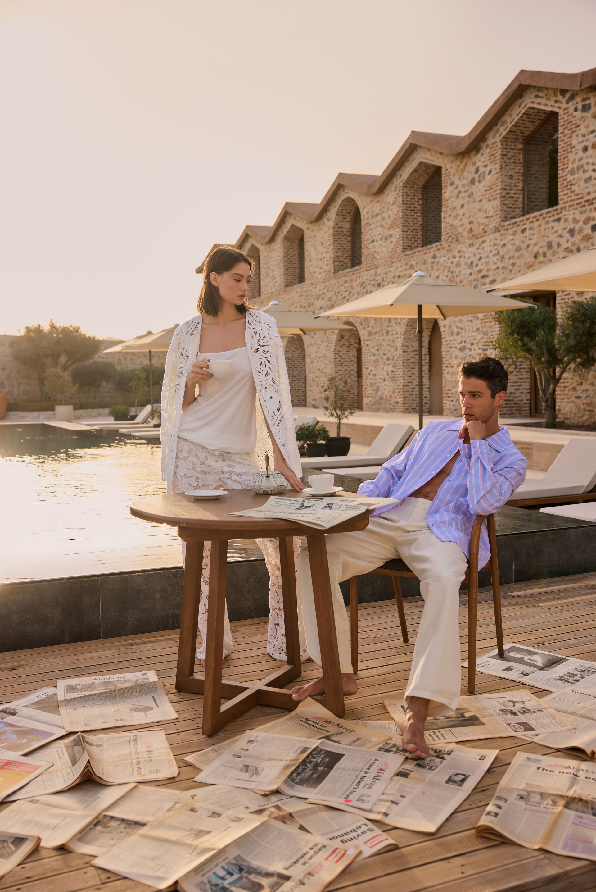 Ruins Bodrum, Contact