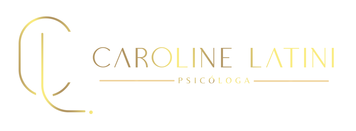 Logotipo da Caroline Latini: iniciais douradas CL, nome e profissão 