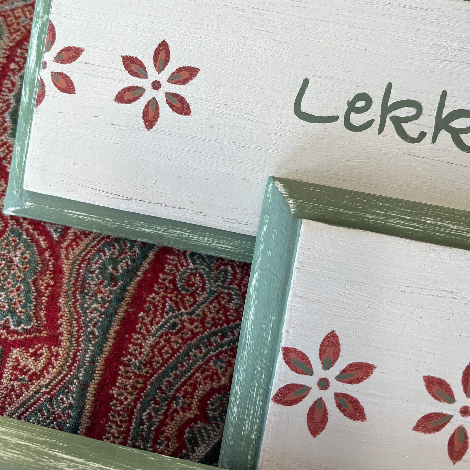 Painted borders and stencil detail on bespoke bedroom sign