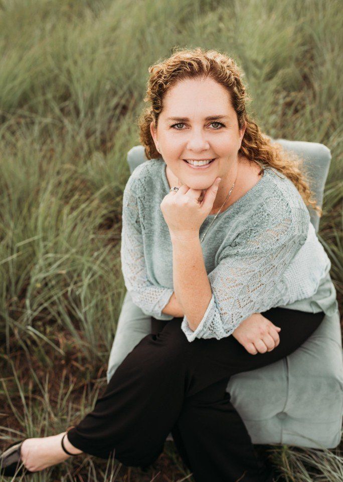 Lynn Woodard, LPC, LCDC, CSAT, EMDR Certified | Somatic Experiencing™ Practitioner in Training | Highland Village Counseling Co-Founder, Highland Village, TX