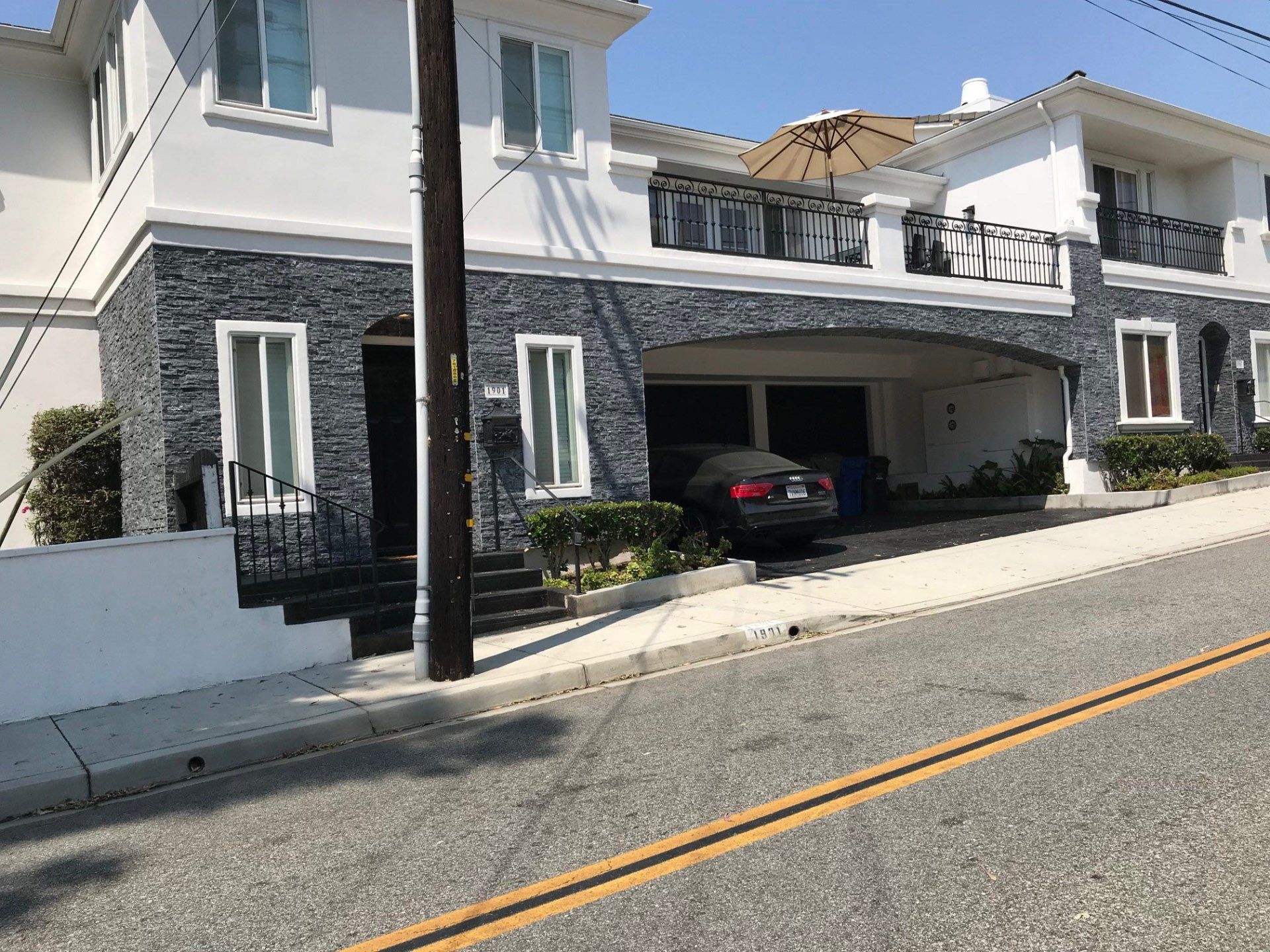 House with Garage — Riverside, CA — Vallin Bros Contractor