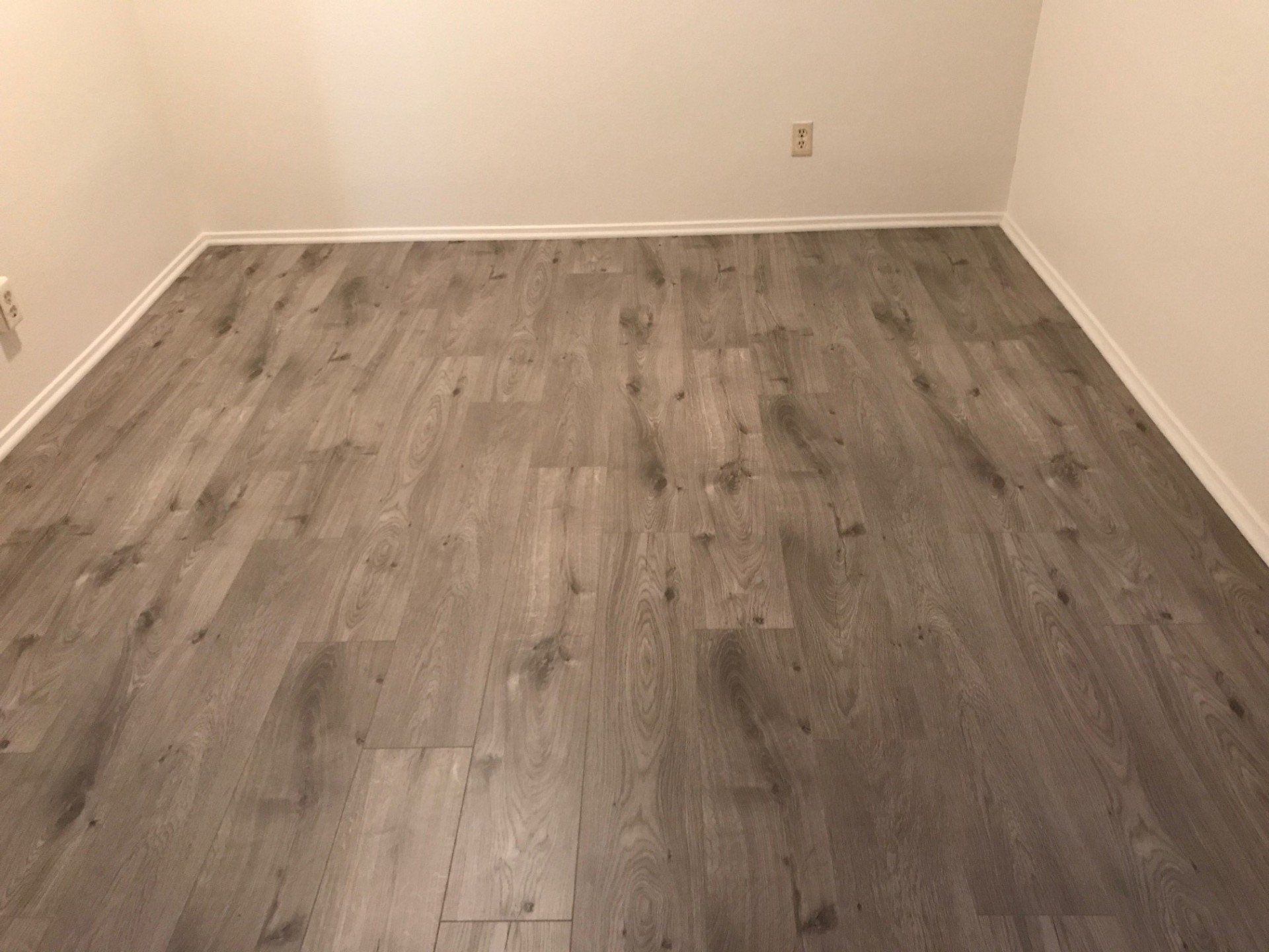 Close View Room Floor Design — Riverside, CA — Vallin Bros Contractors