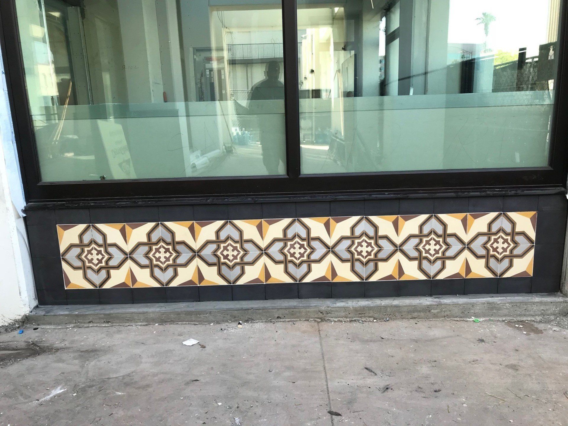 Outside Store Renovation — Riveside, CA — Vallin Bros Contractor