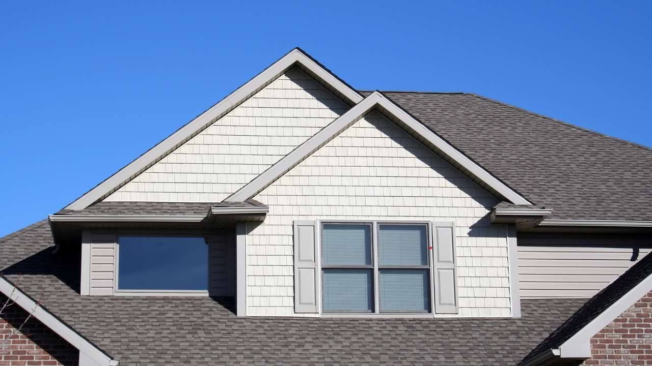 seasonal roof maintenance