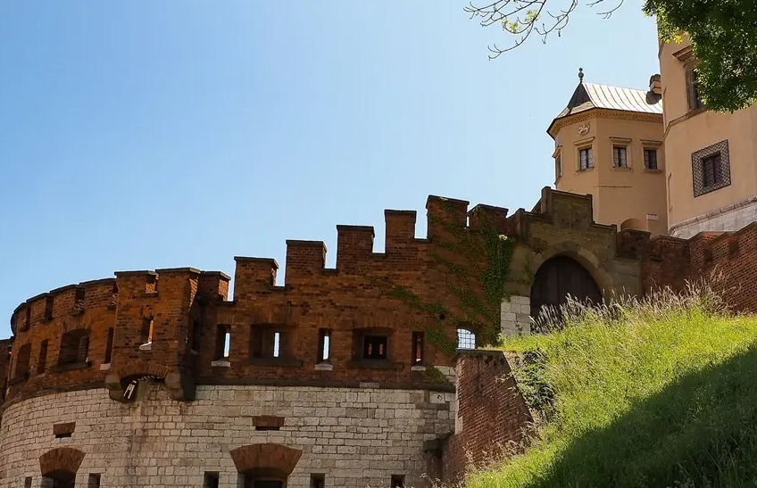 Krakow & Auschwitz Exploration 