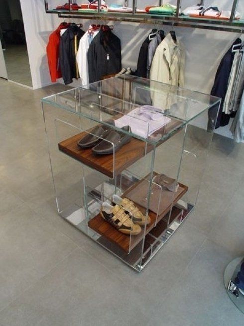 espositore in vetro per negozio