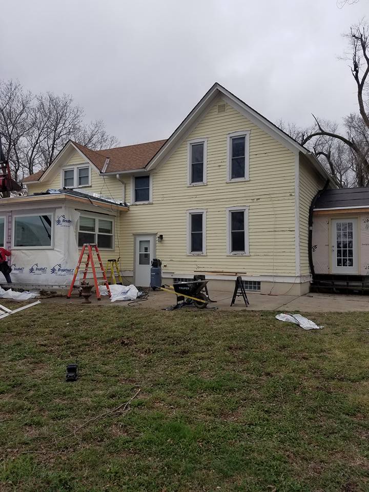 New siding installation on Lincoln home