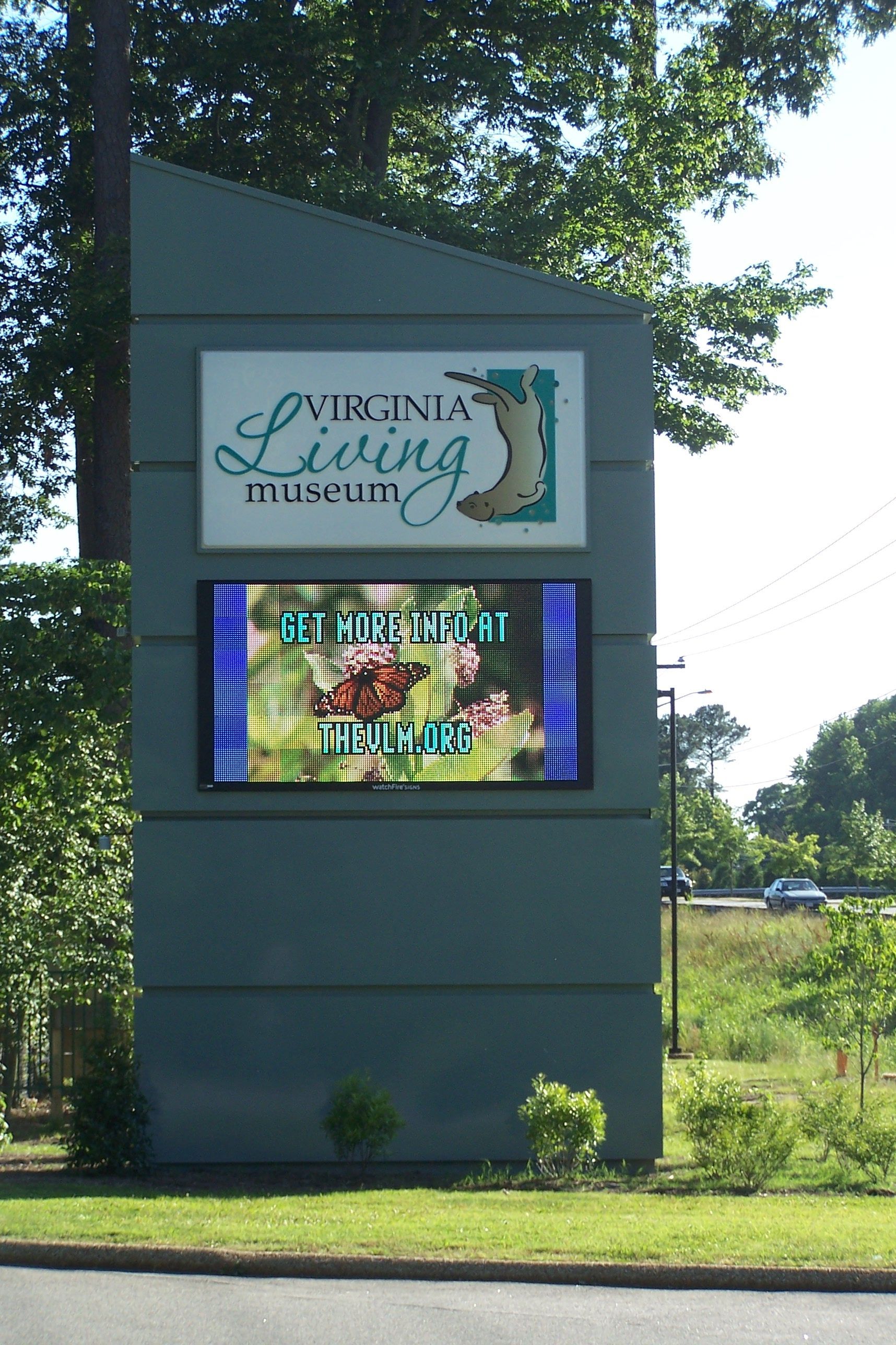 A sign that says virginia living on it