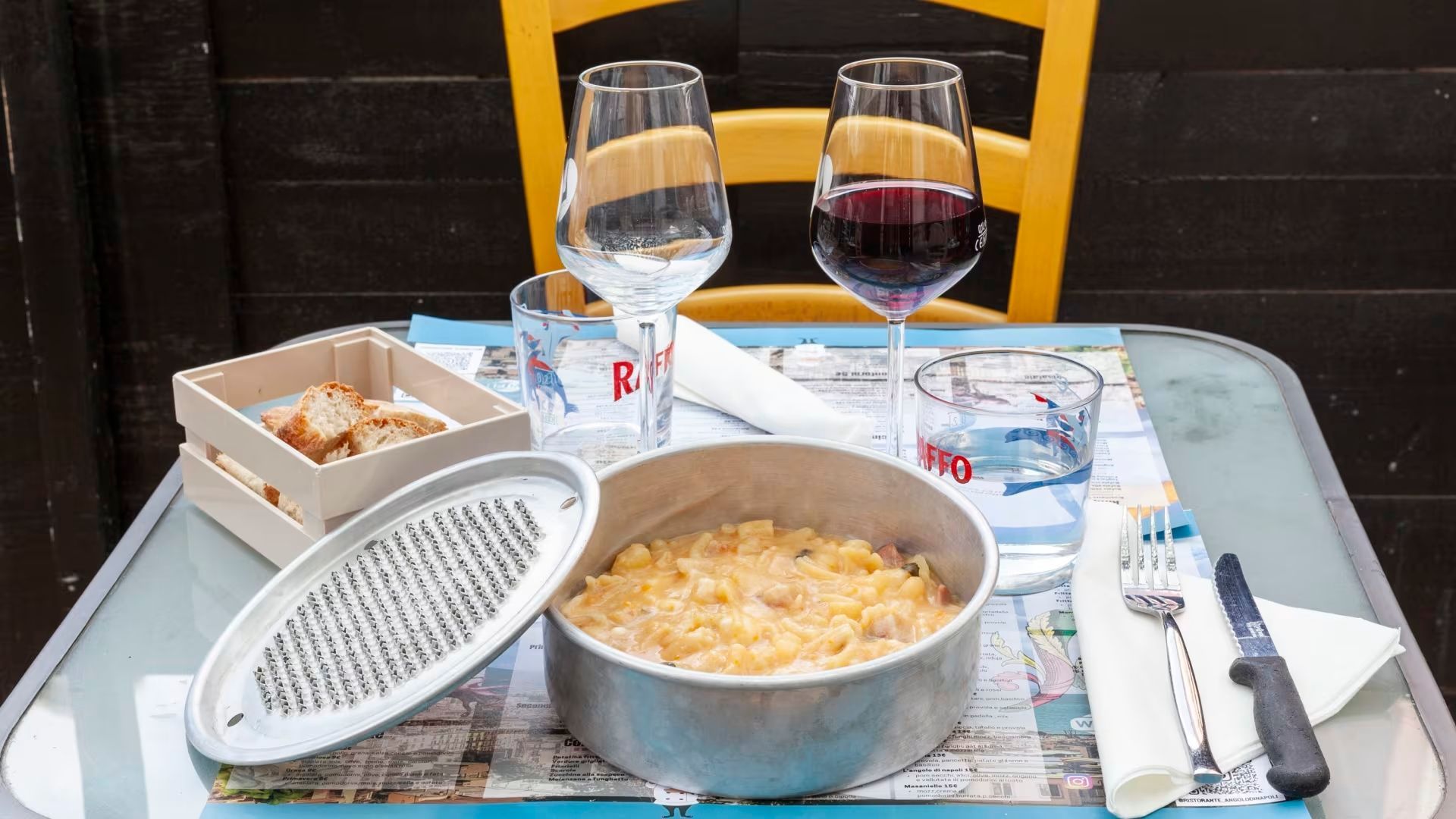 spaghetti al pomodoro