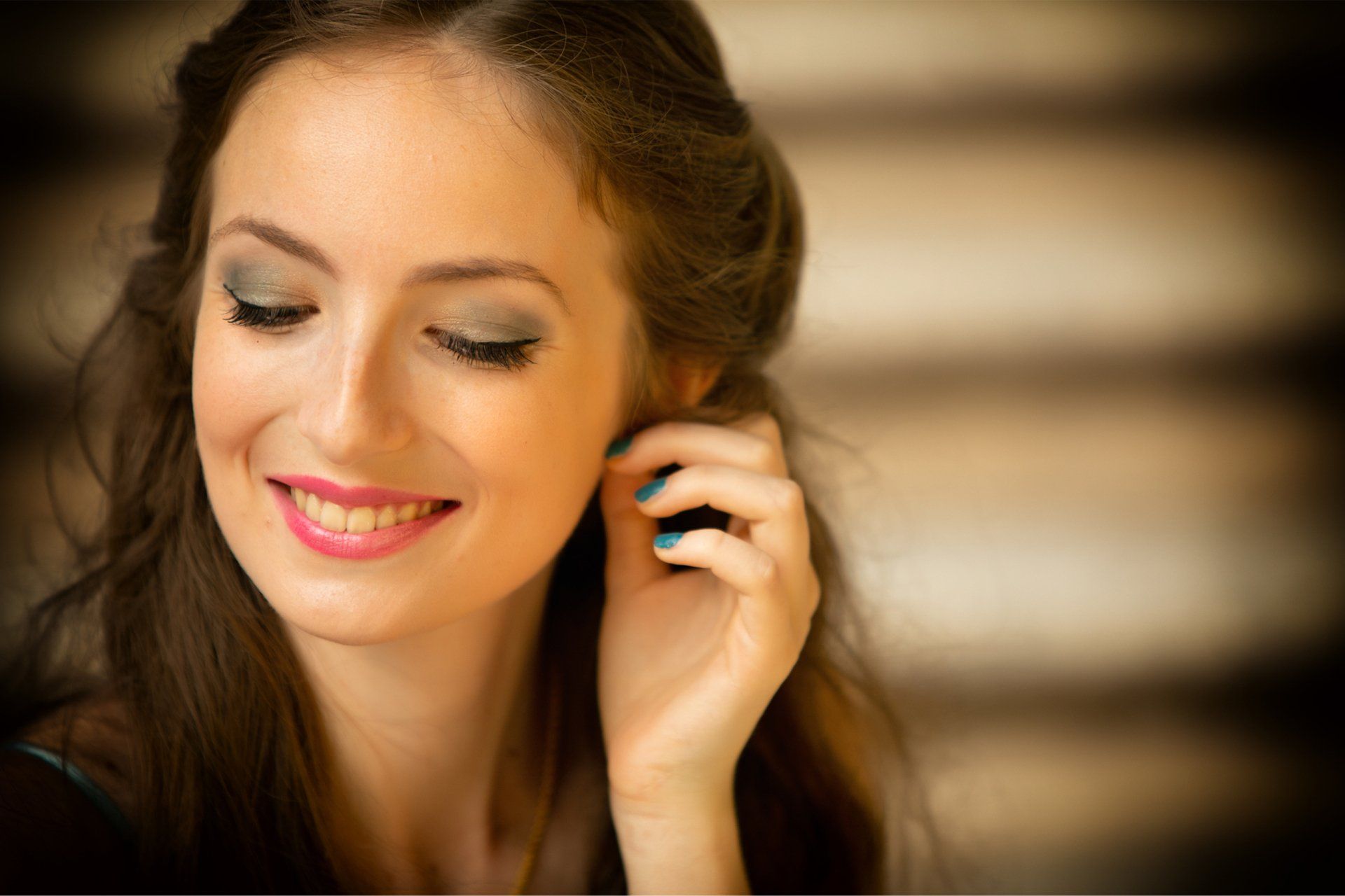 ragazza in primo piano