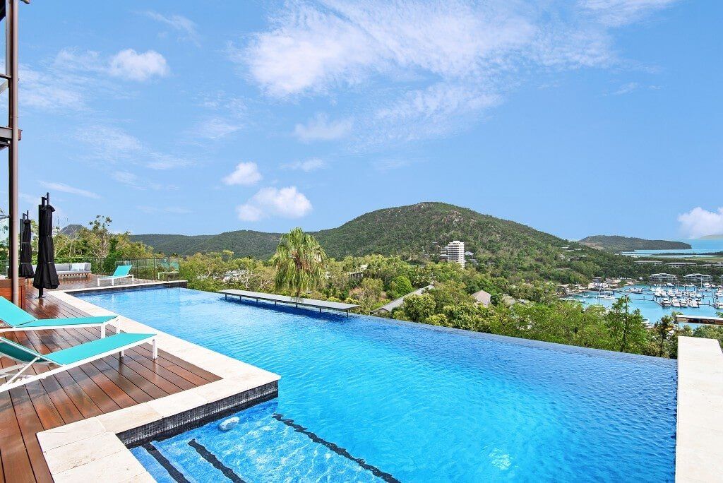 Infinity Swimming Pool Overlooking Ocean — Builder In Whitsundays, QLD
