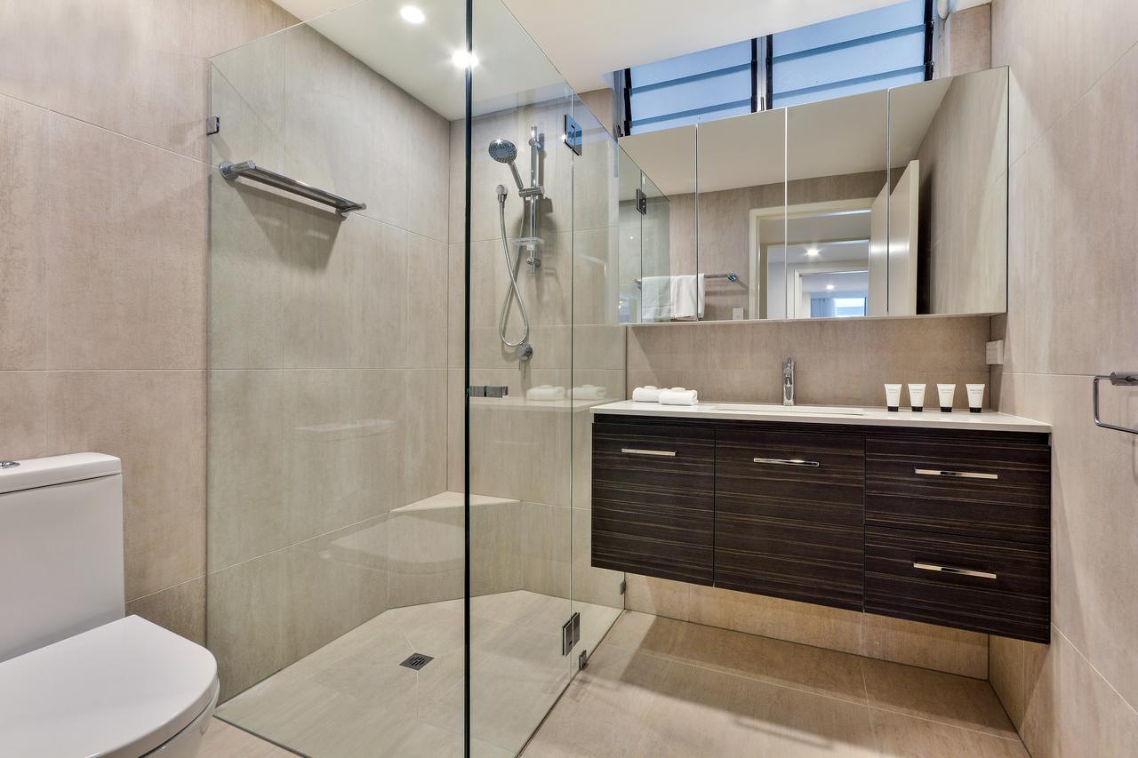 Modern Bathroom With Frameless Shower Screen