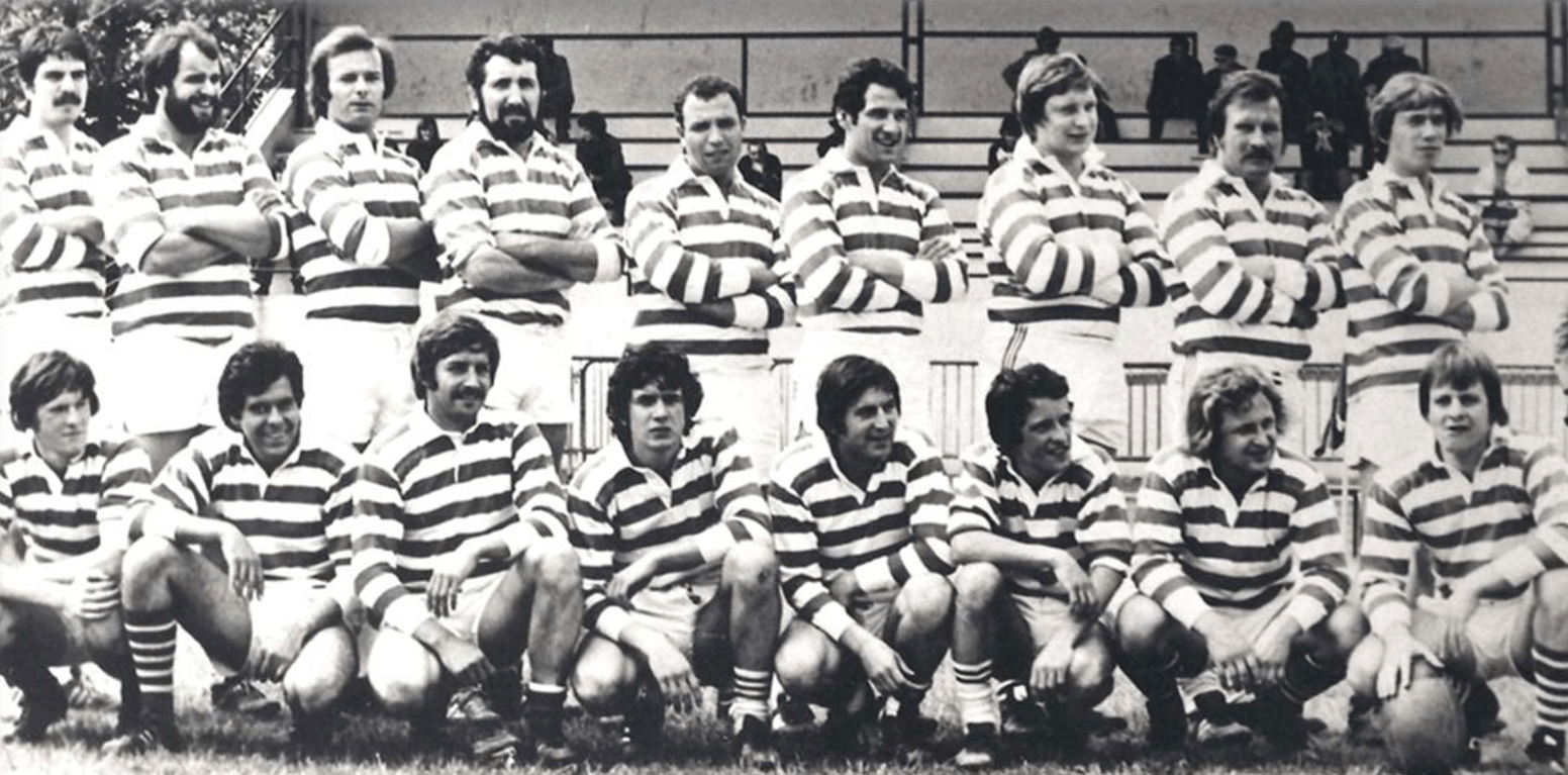 ancienne photo d'une équipe de rugby